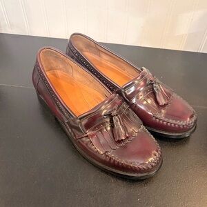 G.H. Bass & Co. Weejuns Loafers Mens 10 Burgundy Leather Kiltie Tassel VTG 90s